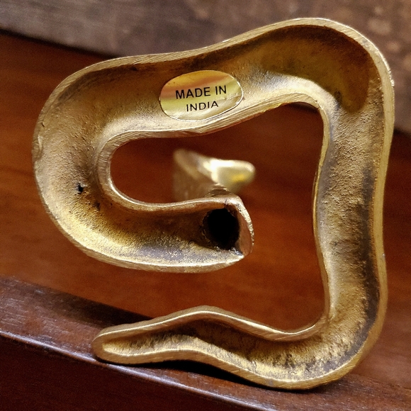 Vintage Brass Cobra Statue - Picture 5 of 7